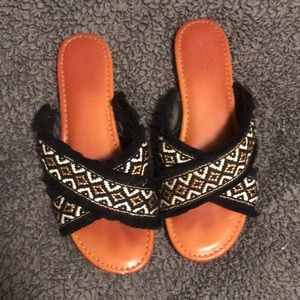 Universal Thread Flats